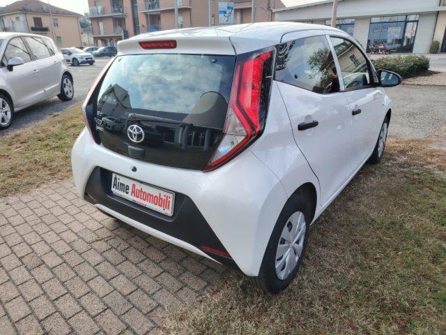 TOYOTA Aygo Connect 1.0 VVT-i 72CV 5 porte x-business light