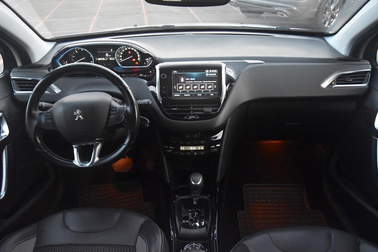 Peugeot 2008 blueHdi 120cv eat6 Allure