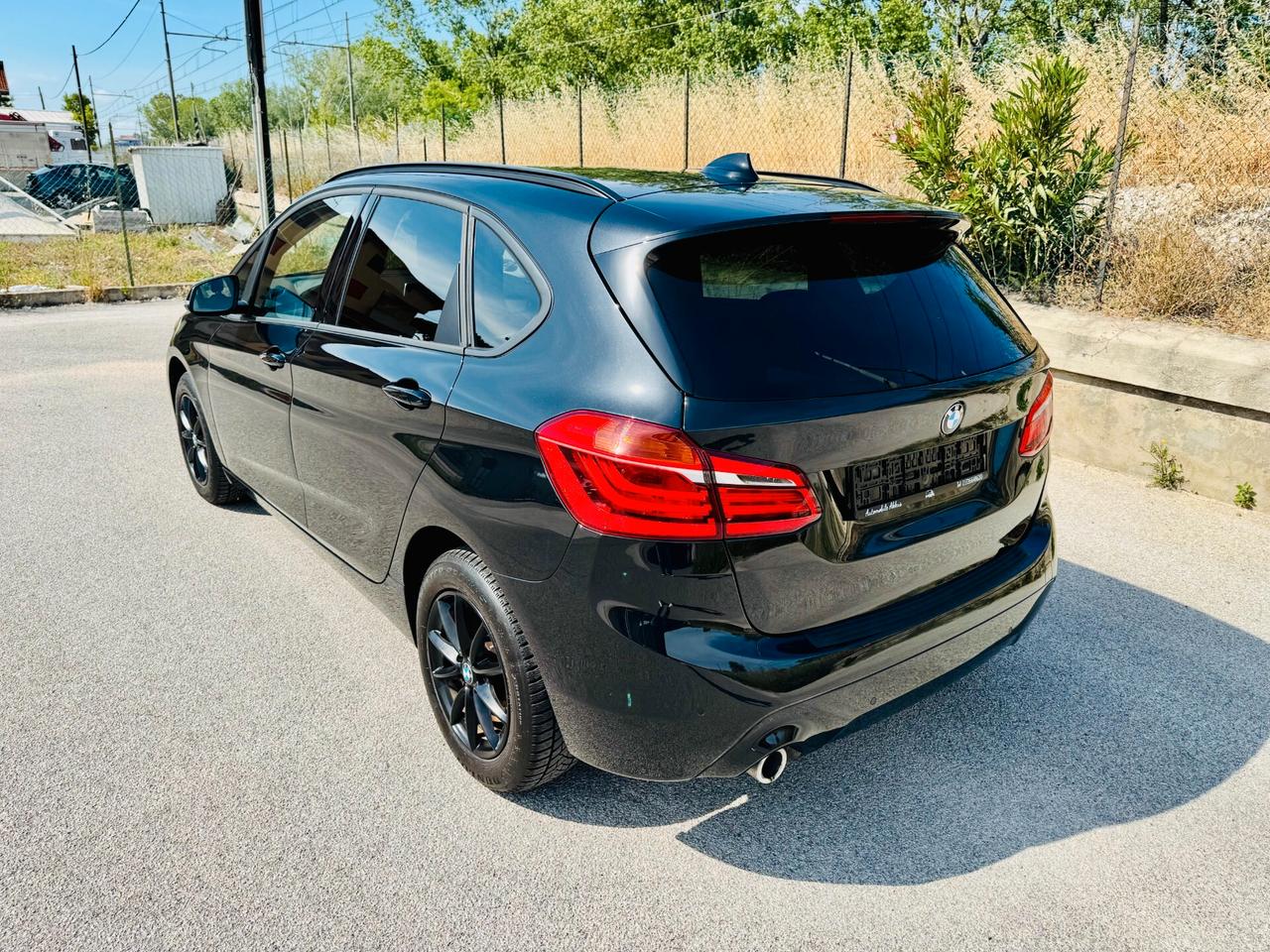 BMW 216d Active Tourer Sport - LED