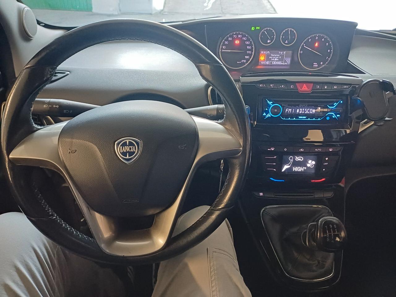 Lancia Ypsilon 1.2 69 CV 5 porte GPL Ecochic Gold