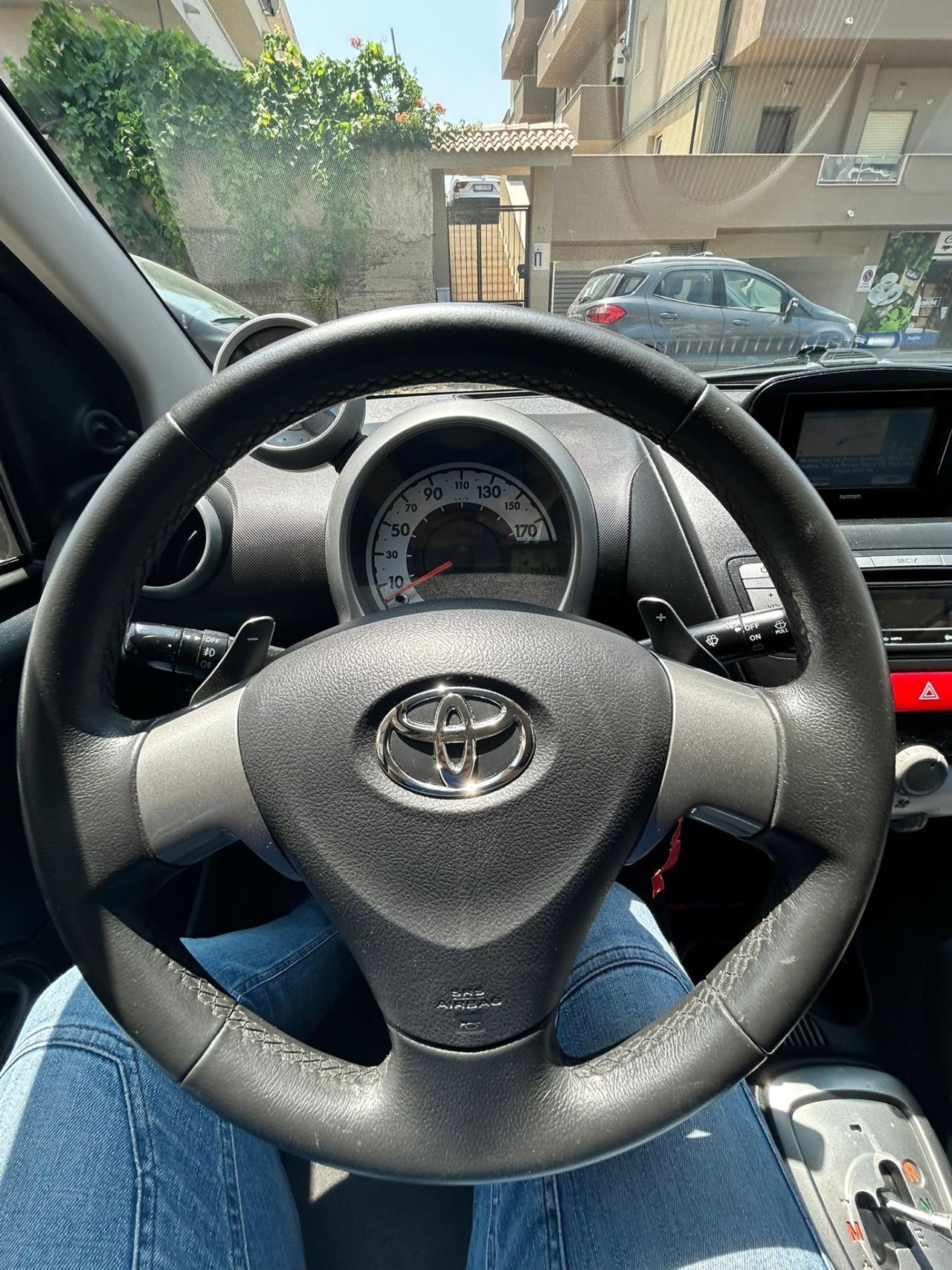 Toyota Aygo 1.0 12V VVT-i 5 porte Lounge Connect