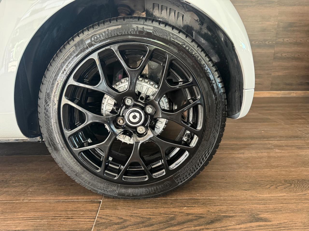 Smart ForTwo SUPERPASSSION 90 CV 0.9 t Superpassion 90cv twinamic-INTERNI PELLE COCOA-FULL OPTIONAL-