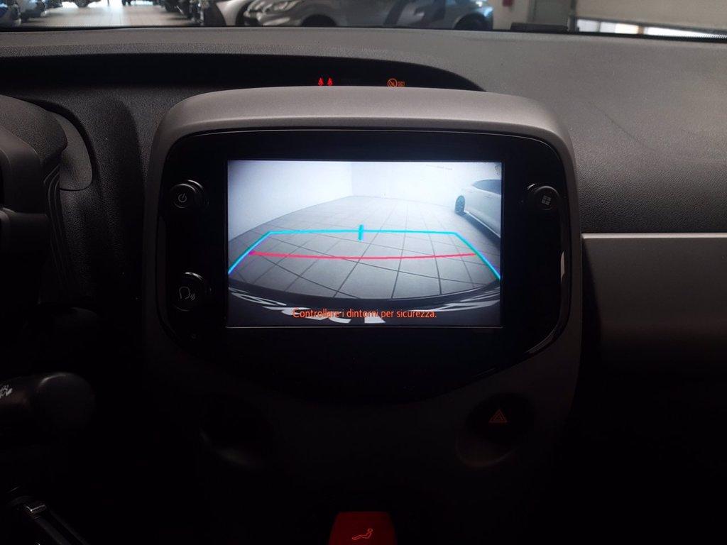 TOYOTA Aygo 5p 1.0 x-play 72cv del 2019