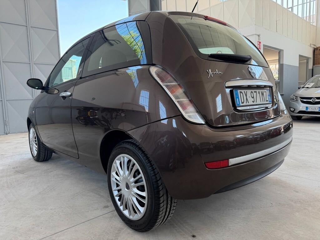 Lancia Ypsilon 1.2 Oro