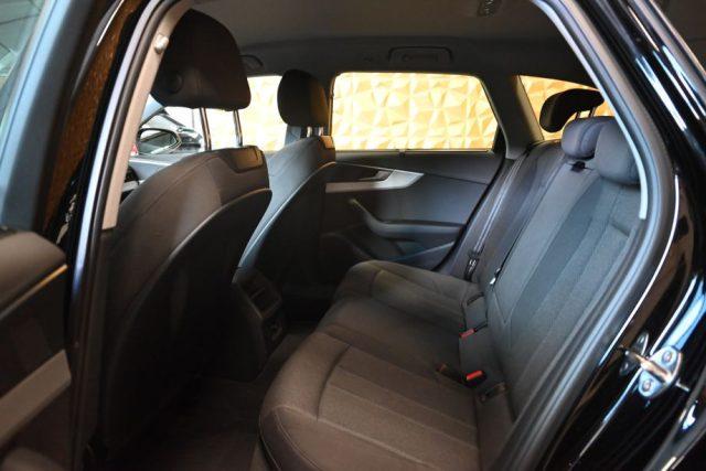 AUDI A4 AVANT 35 TFSI S-TRONIC NAVI SED.RIS.PDC LED FULL!!