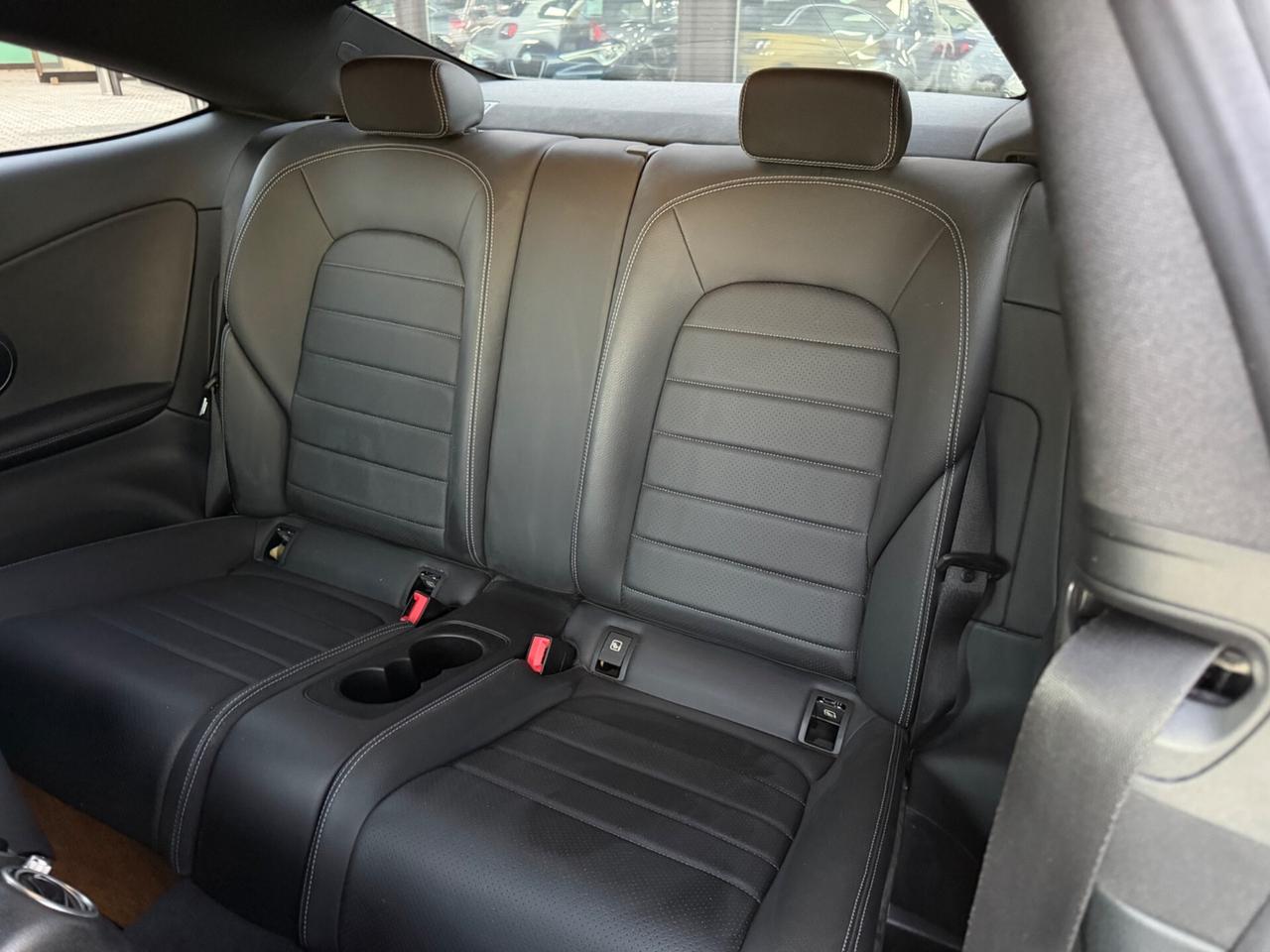 Mercedes-benz C 220 C220 COUPE 4MATIC PREMIUM