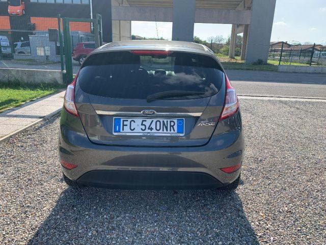 FORD Fiesta 1.5 TDCi 75CV 5 porte Titanium