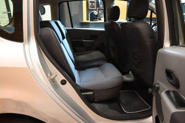 RENAULT Grand Modus 1.5 dCi 75CV ATTRACTIVE SERVO CLIMA ABS FENDI FULL