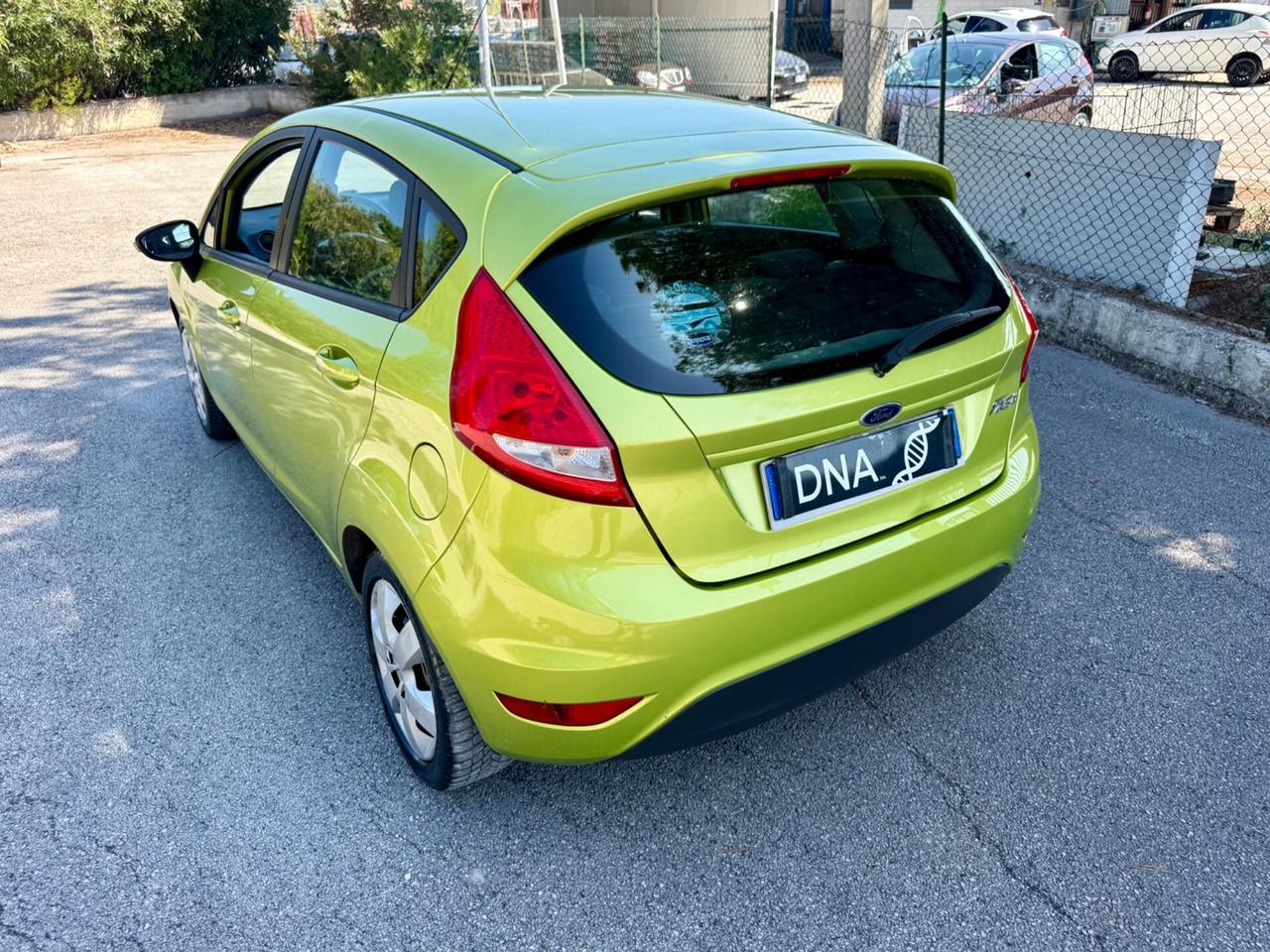 Ford Fiesta 1.2 benzina neopatentati UNIPRO