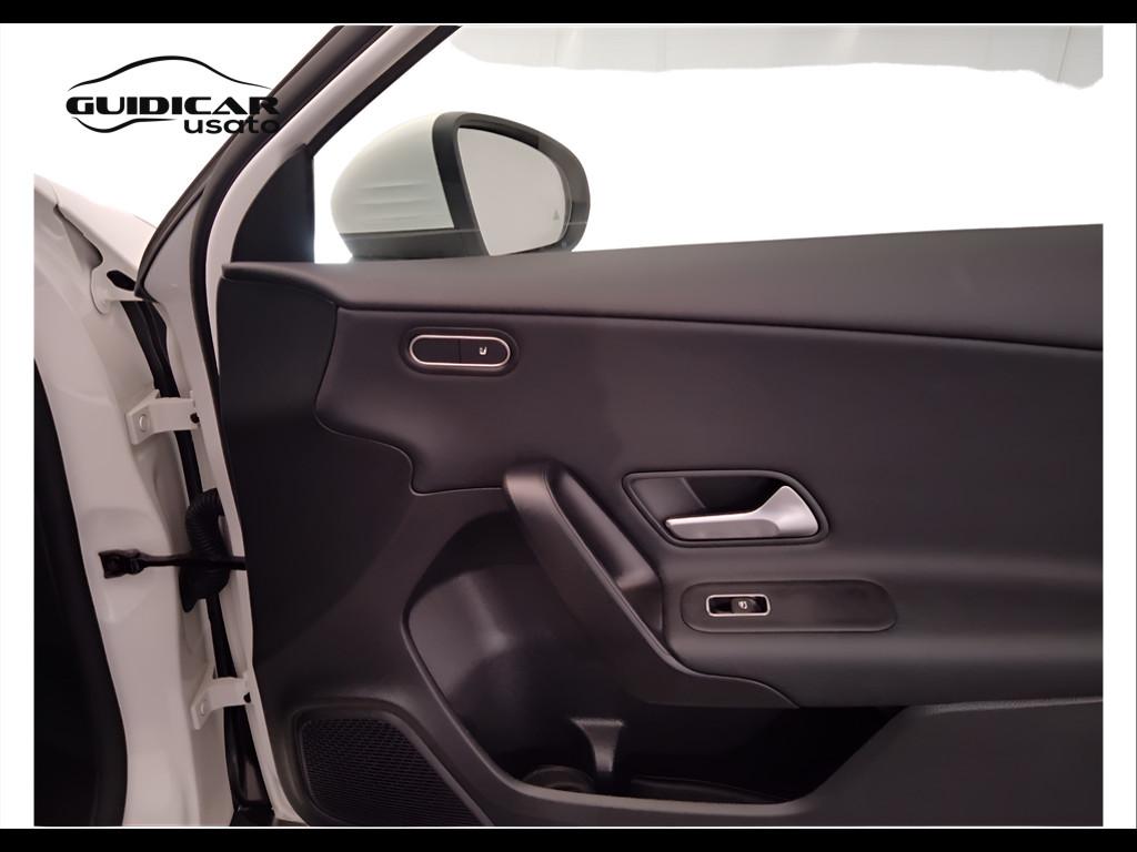 Mercedes-Benz Classe A - W177 2023 - A 180 d Advanced auto