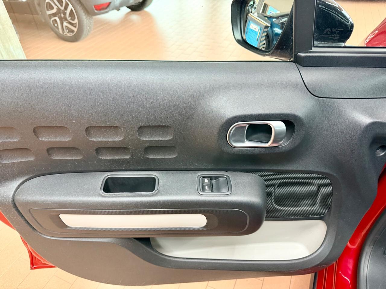 Citroen C3 1.2 benz 82cv Neopat. E6