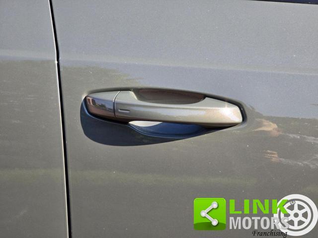AUDI Q3 40 TDI 190CV S tronic quattro s line Identity Blac