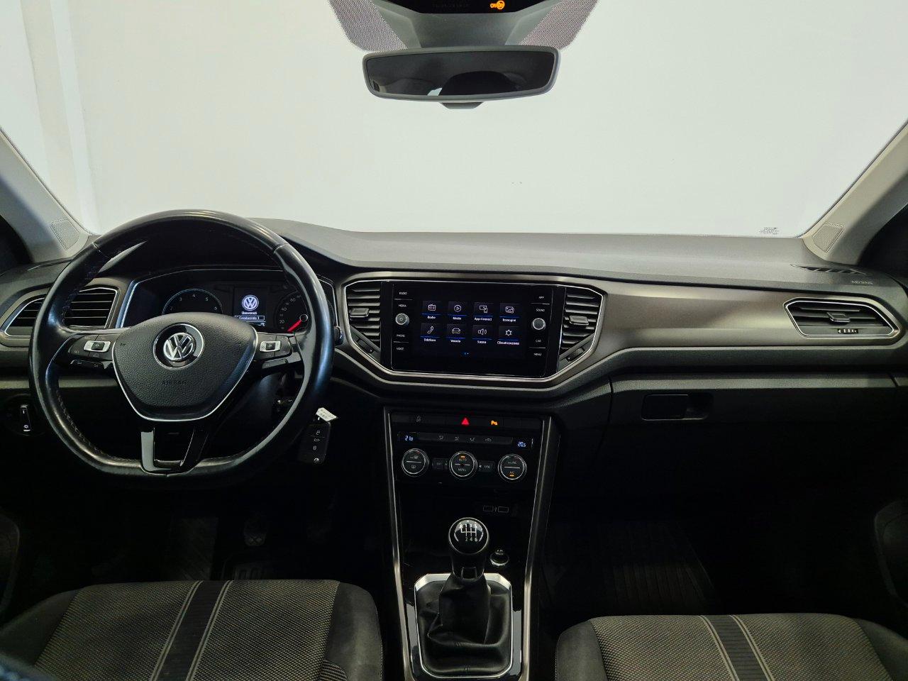 Volkswagen T-Roc 1.0 tsi Style 115cv - NEOPATENTATI - Sens. Park. - Carplay