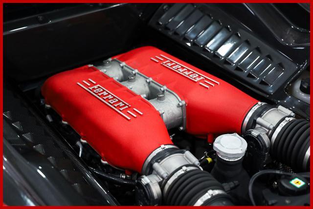 FERRARI 458 Italia DCT