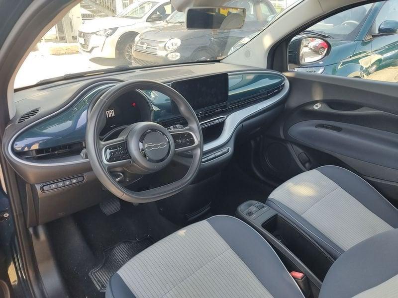 FIAT 500 IV 2020 500e 42 kWh Icon