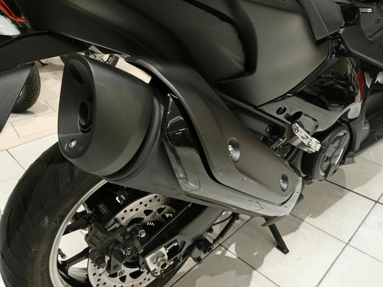 Yamaha TMAX 560 ABS