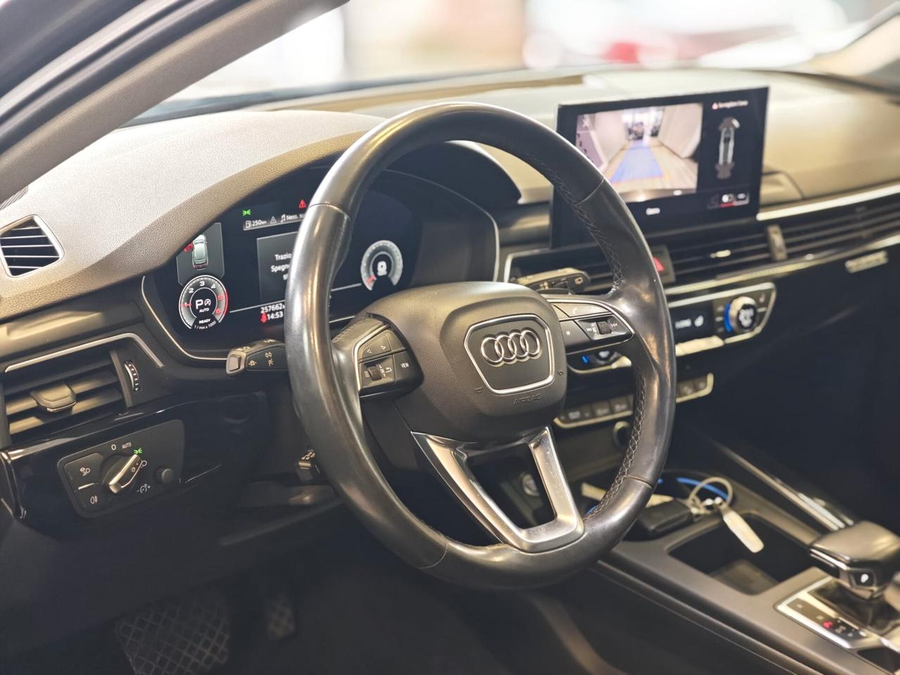 Audi A4 allroad 40 TDI 204 CV S tronic Identity Contrast