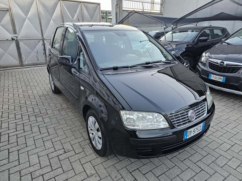Fiat Idea 1.4 BlackStar