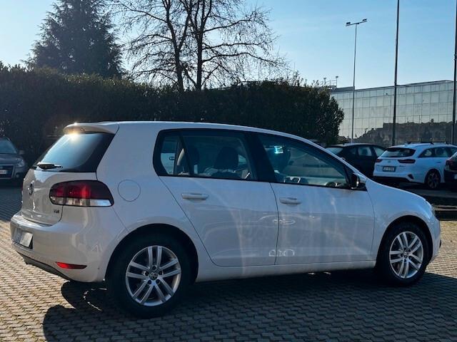 Volkswagen Golf 1.6 TDI DPF 3p. Highline