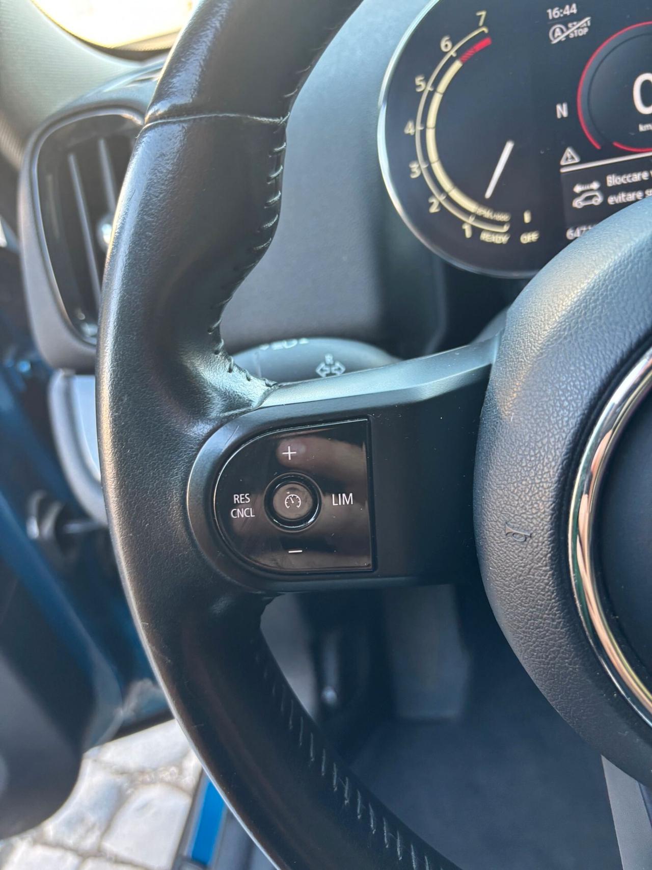 Mini Cooper Countryman 1.5 JCW