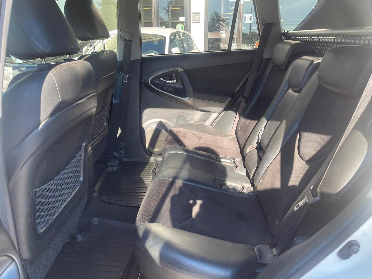 Toyota RAV 4 RAV4 2.2 D-4D 150 CV Lounge