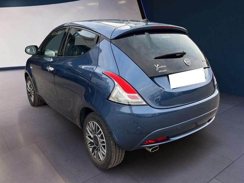 Lancia Ypsilon III 2021 1.0 firefly hybrid Gold s&s 70cv