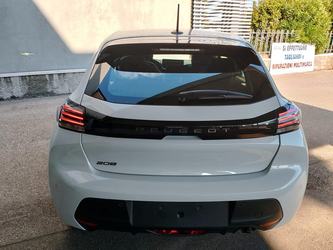 Peugeot 208 PureTech 100 Stop&Start 5 porte Style