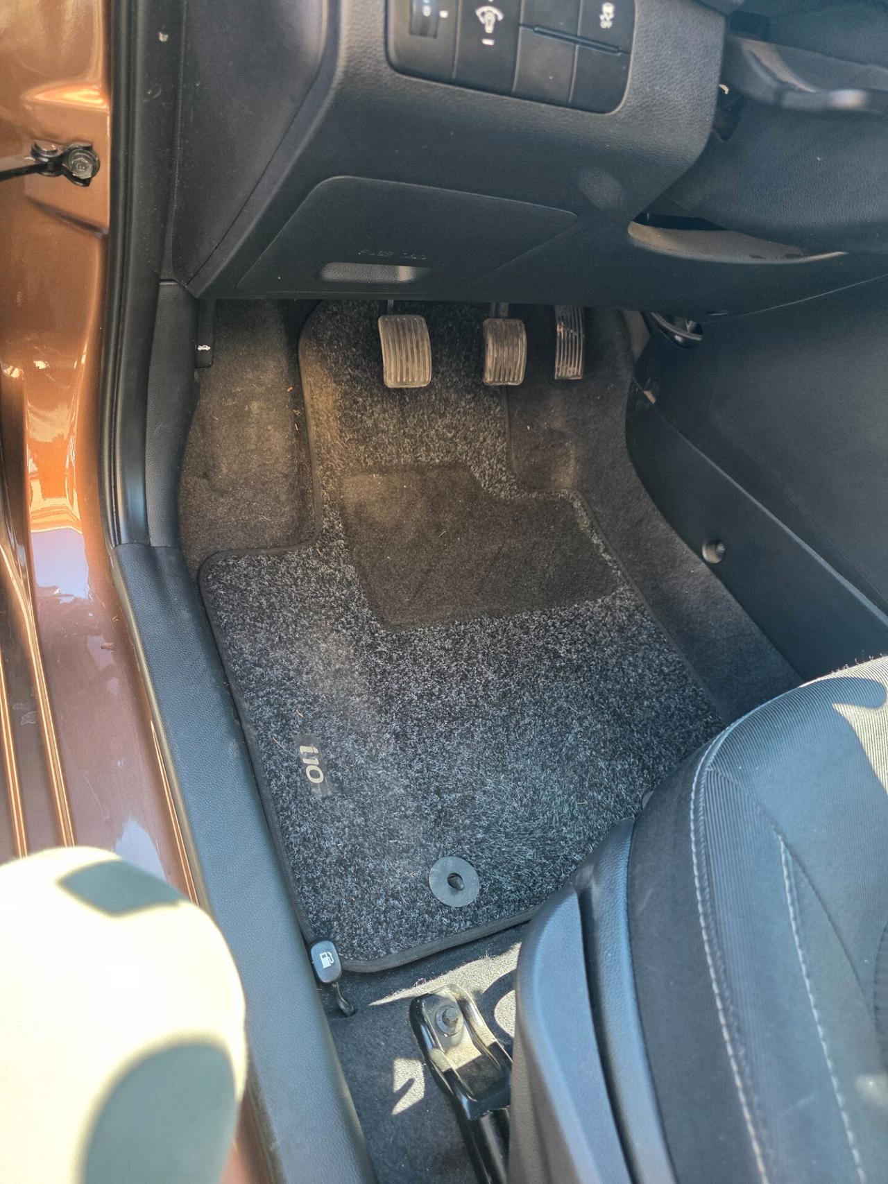 Hyundai i10 1.0 GPL MPI Econext Connectline