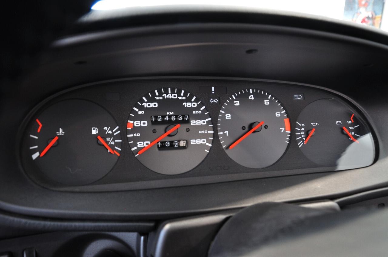 Porsche 944 S2 Cabriolet 3.0 targhe MI conservatissima
