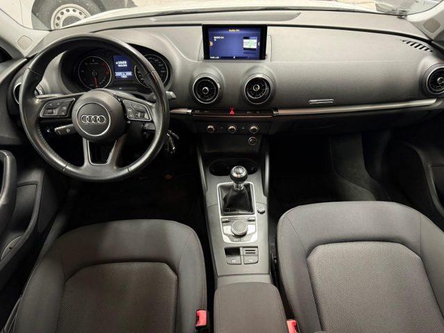 AUDI A3 SPB 1.6 TDI 116 CV Business