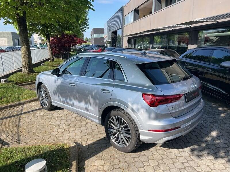 Audi Q3 35 TDI S tronic Business Advanced