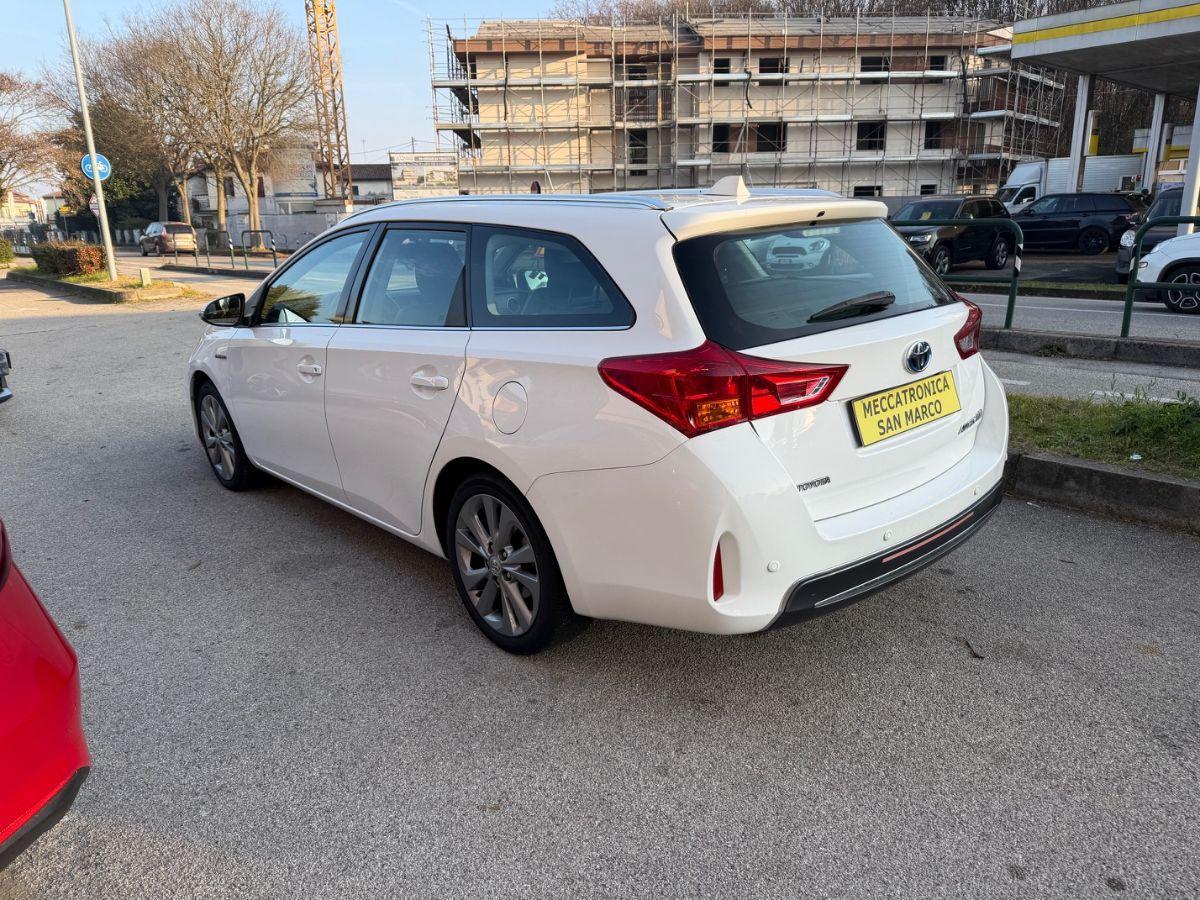 TOYOTA - Auris - TS 1.8 Hybrid Lounge #TAG.TOYOTA