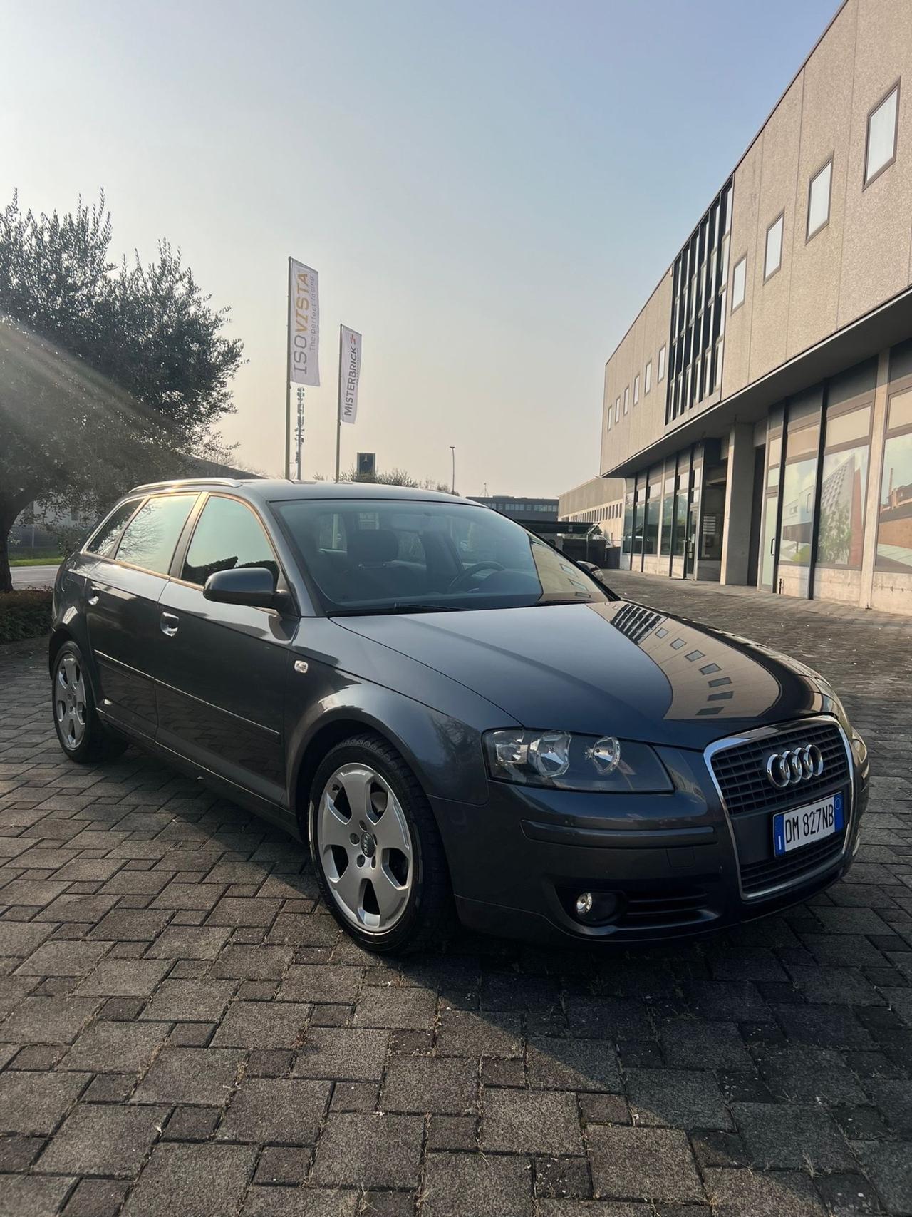 Audi A3 2.0 16V TDI Ambiente