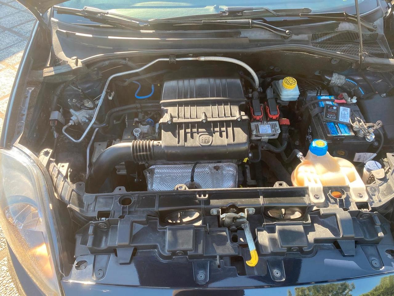 Fiat Punto 1.4 8V 5 porte Natural Power Street