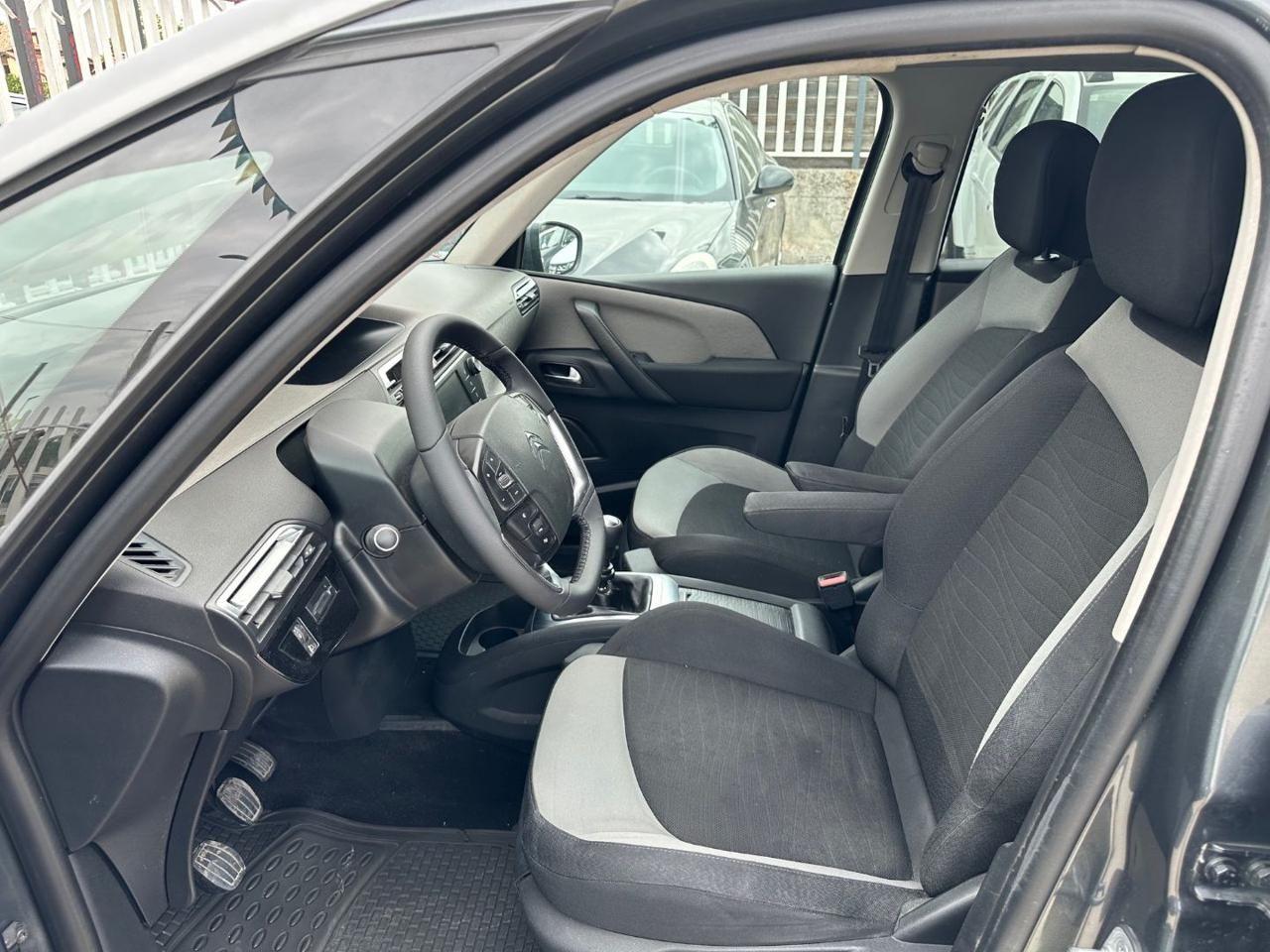 Citroen C4 Picasso 2.0 HDi 150 Excl. 7 POSTI