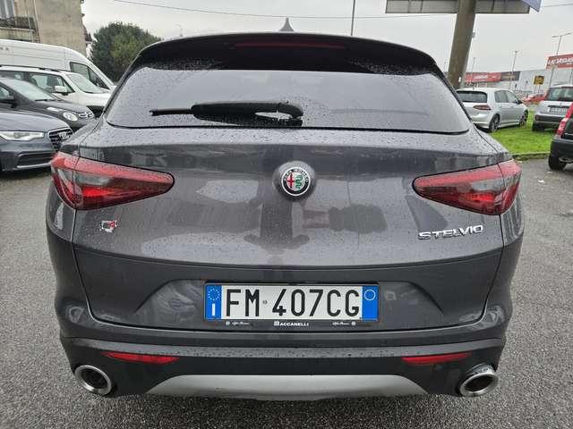 Alfa Romeo Stelvio Stelvio 2.2 t Super Q4 210cv auto