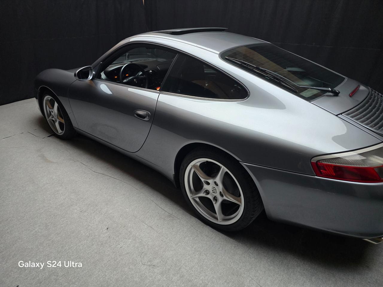 Porsche 911 Carrera cat Coupé