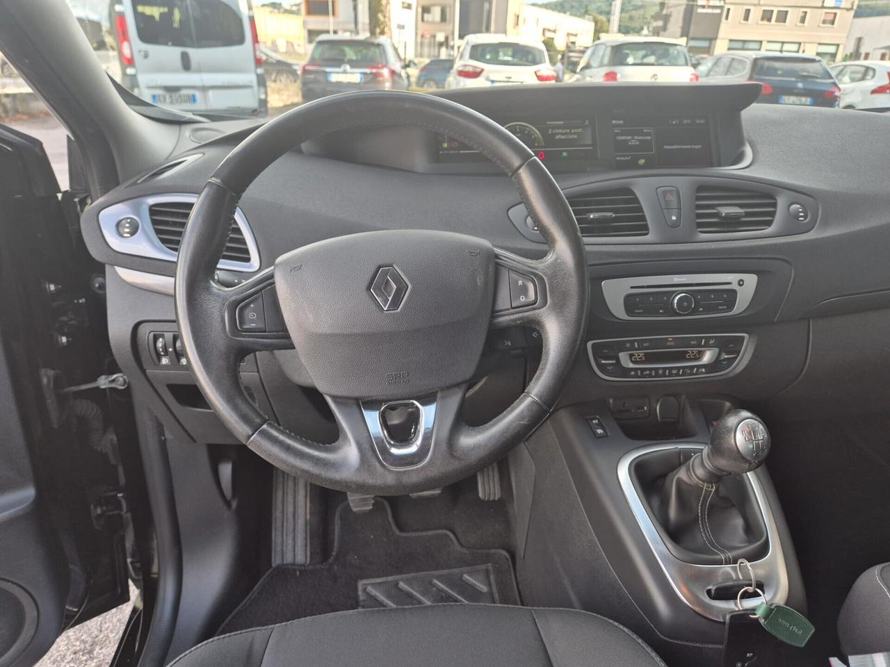 Renault Scénic XMod dCi S&S Limited E6B--OK Neopat.!!!