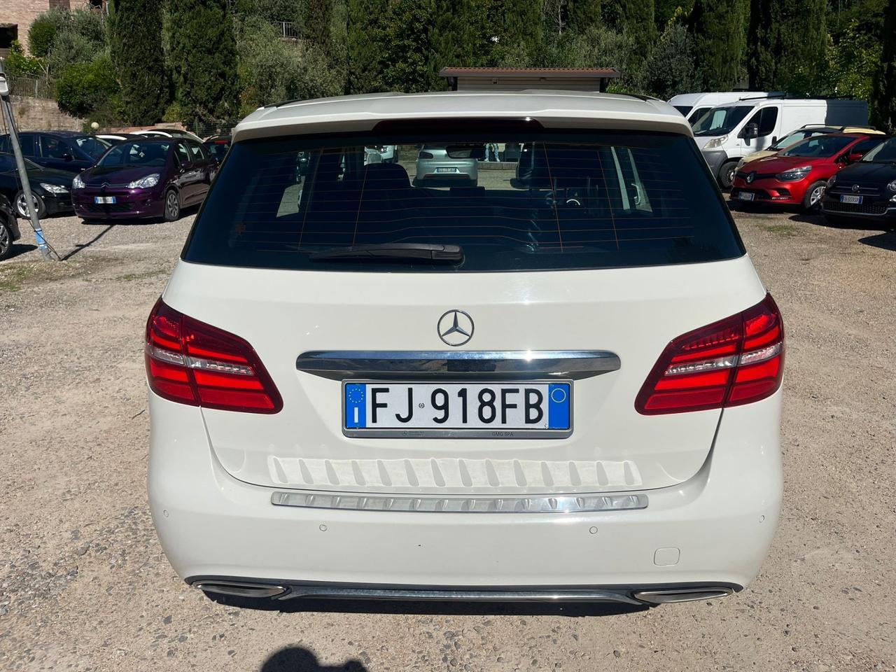 Mercedes-benz B 200 d Automatic Premium