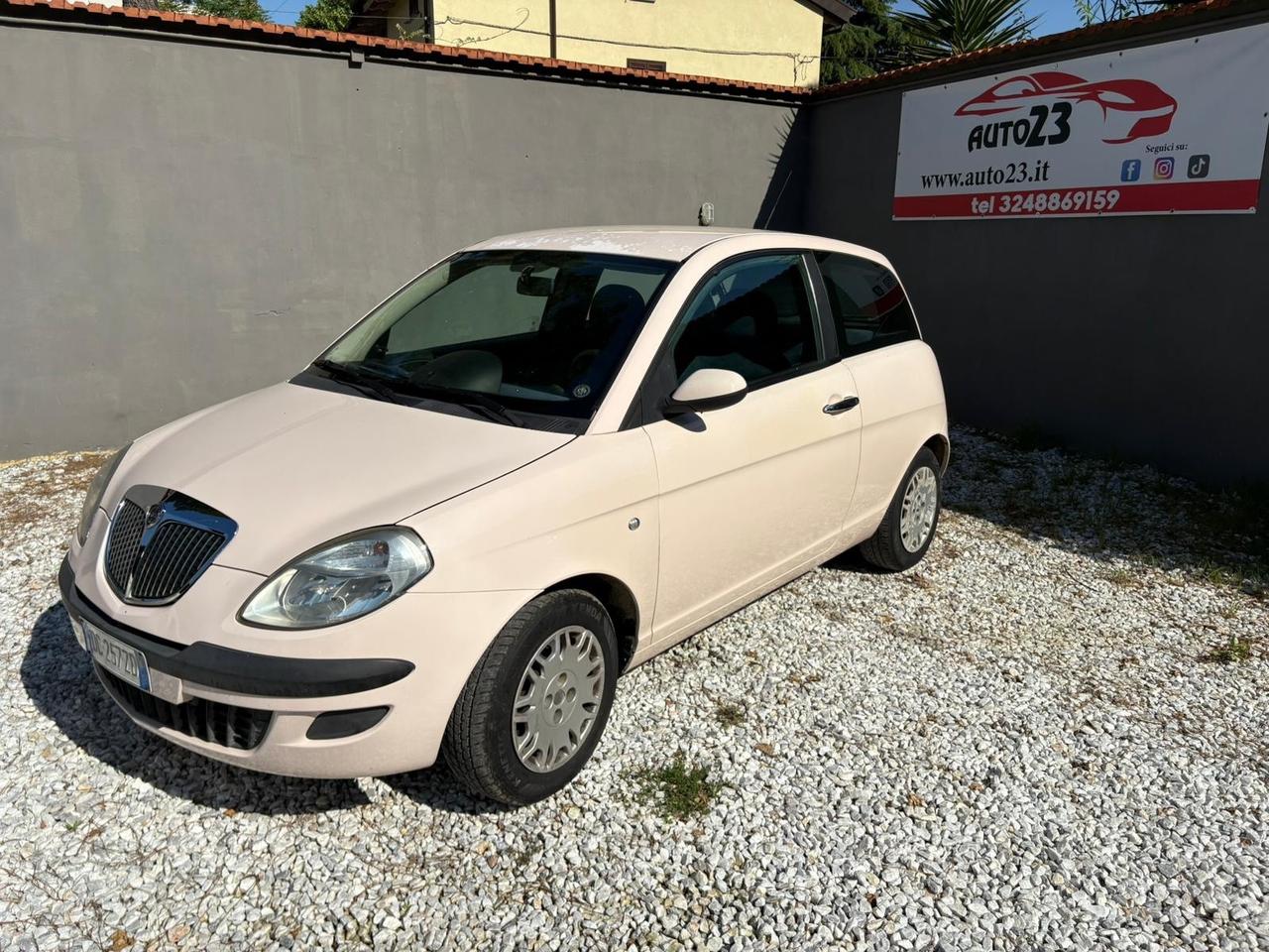 Lancia Ypsilon 1.2 16V Oro 60CV Ok Neopatentati