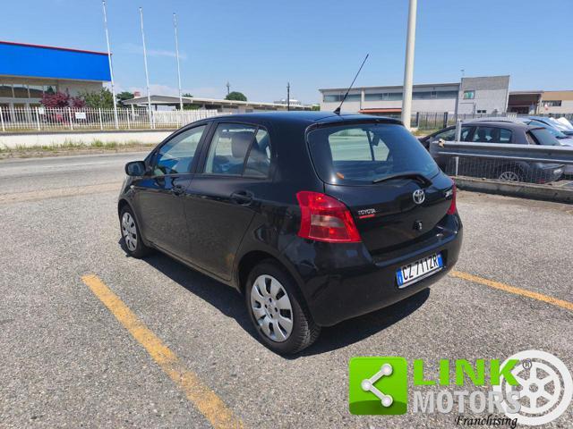 TOYOTA Yaris 1.3 5 porte