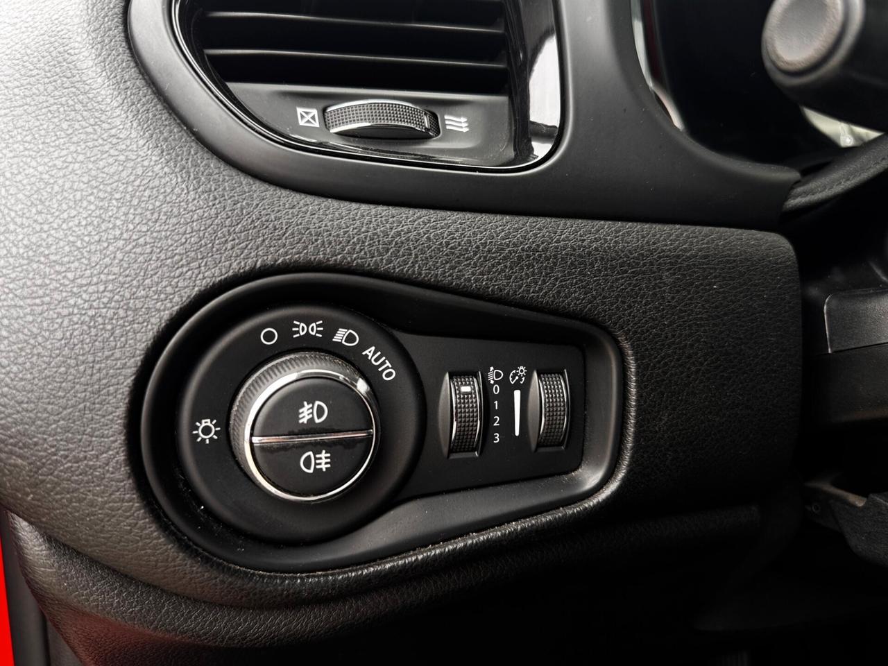 Jeep Renegade 1.6 Mjt DDCT Limited 2017