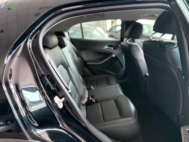 MERCEDES-BENZ GLA 180 d 109CV CRUISE Park Assist DYNAMIC SELECT *UNIPRO*