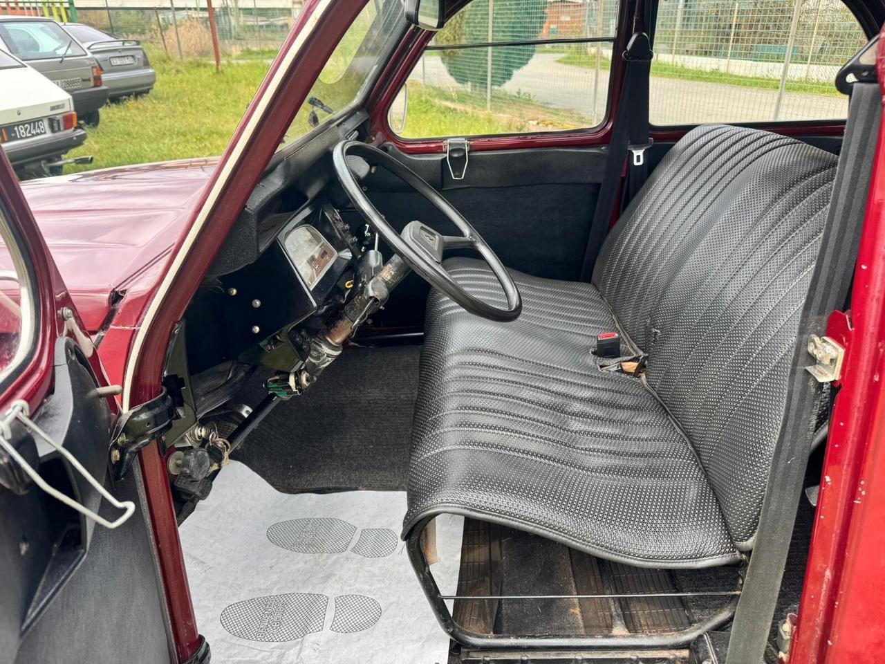 Citroen 2CV6 "Charleston"