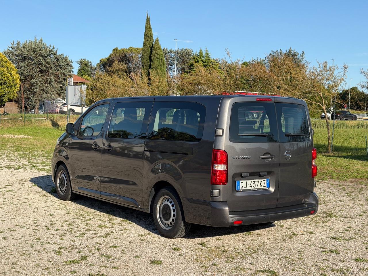 Opel Vivaro 2.0 diesel Passo lungo 9 posti