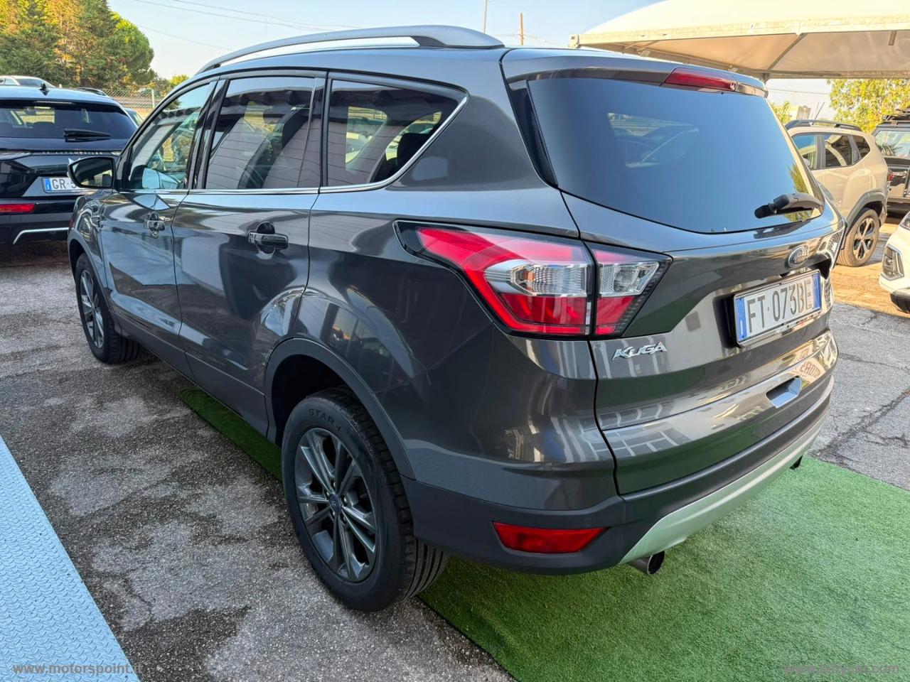 FORD Kuga 2.0 TDCI 120 CV S&S 2WD Pow. Bus.