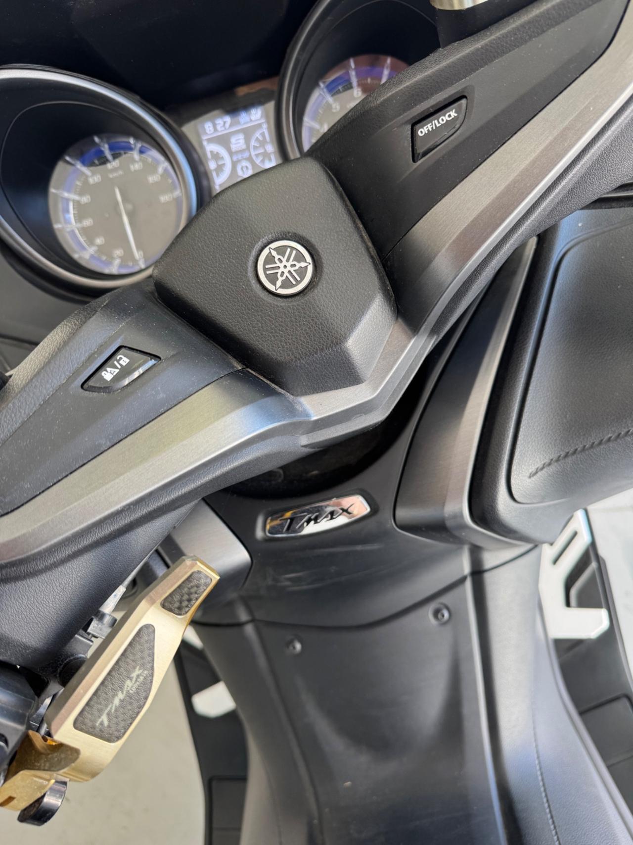 Yamaha TMAX 560 Tech Max