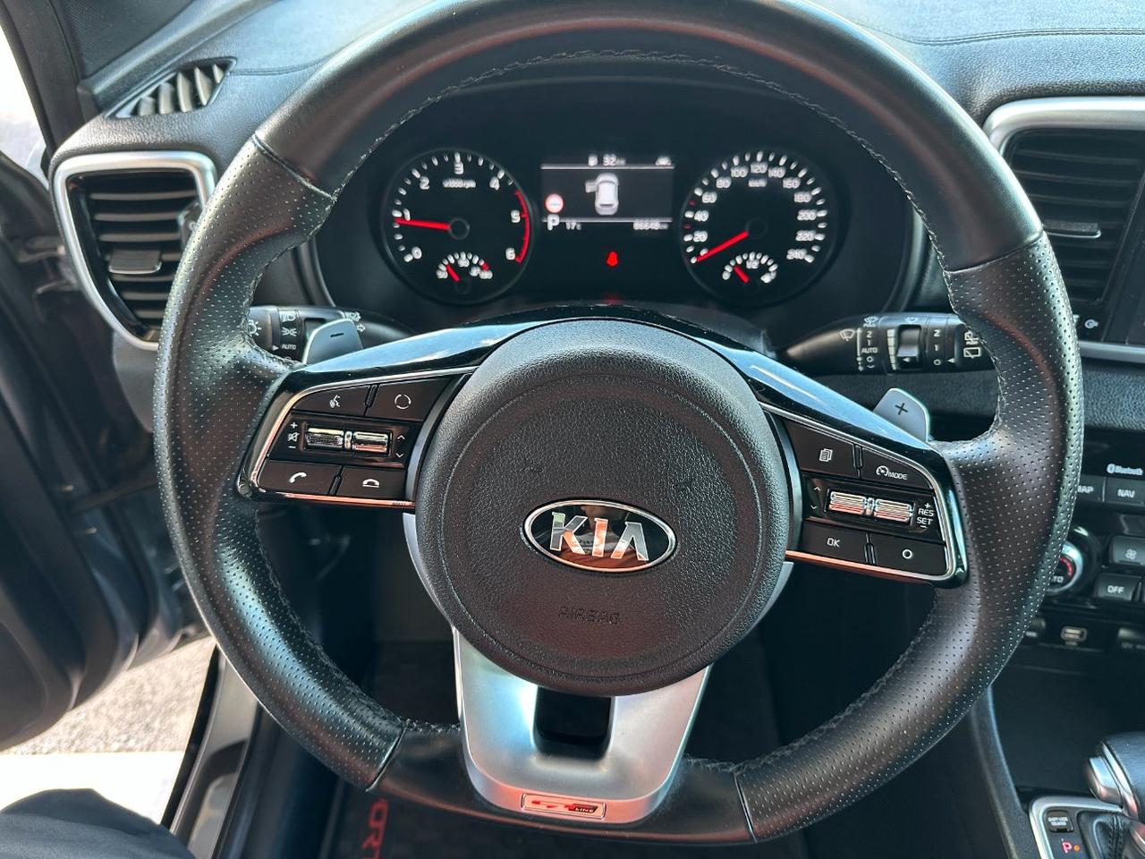 Kia Sportage 1.6 crdi mhev GT Line Panorama Sunroof pack awd 136cv dct