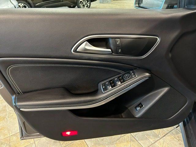 MERCEDES-BENZ CLA 200 d 4Matic Automatic "UNICO PROPRIETARIO"