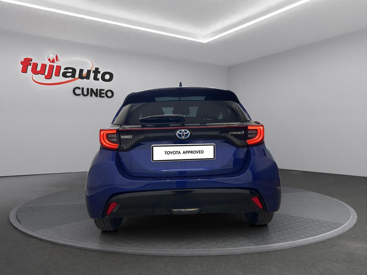 Toyota Yaris 1.5h Lounge